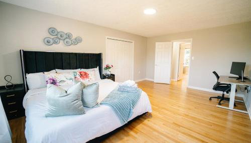 Spacious 5BR 2BA Free Parking Minutes to DC with Foosball - Foto 5