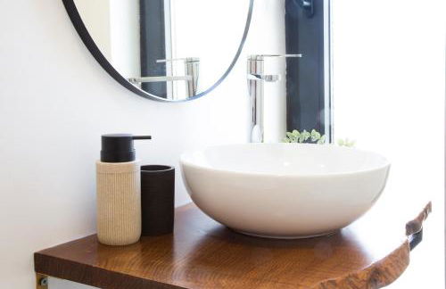 Perfeito Suite - top floor only - Foto 18