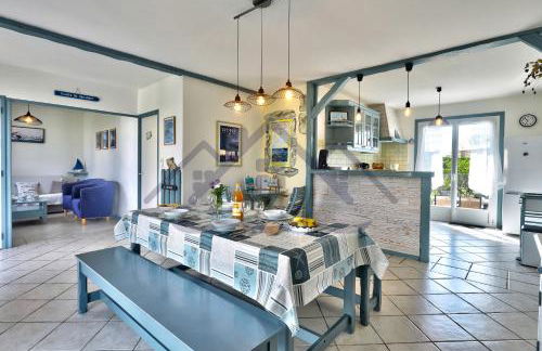 LocaLise - M3B - Souvenir du Guil - Maison de plain-pied avec jardin clos au Guilvinec - Tout à pied, plages, port, centre, commerces, marché - Wif inclus - Linge de lit inclus - Animaux bienvenus - Foto 21