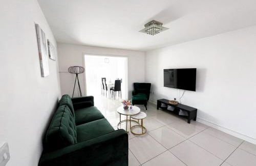 Family Friendly Modern 4BD House - Foto 4