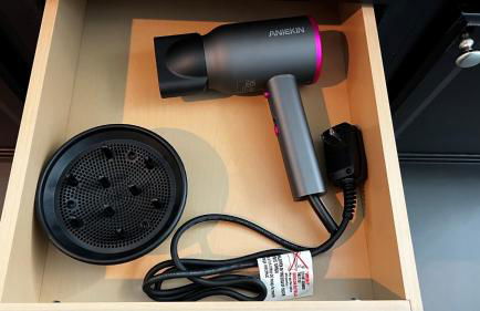 Family Friendly Contemporary House with Pool - Foto 23