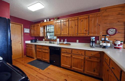 Over The Moon | Blairsville GA - Foto 15