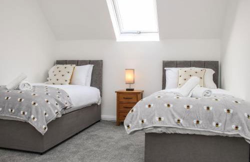 The Little Beehive - Photo 23