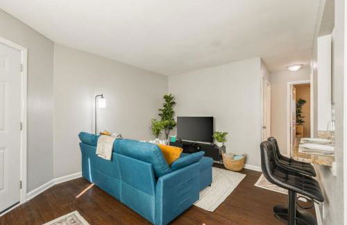 Apartment Kansas City 15mins to KCI with a KING bed and work desk - Foto 17