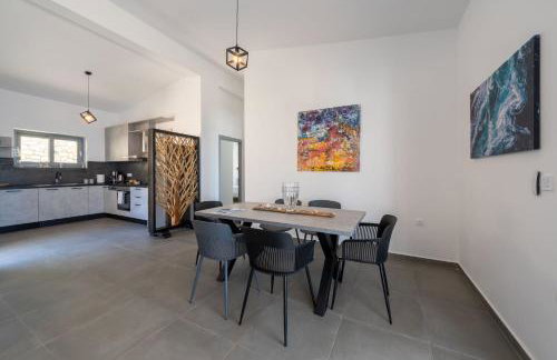 Areti-Elena Oxomeria - Foto 16