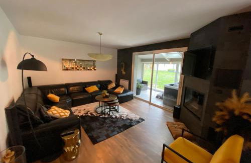 Tout proche d'Ax les Thermes détente et relaxation jusqu'à 8 pers dans la maison de Véronique avec piscine terrain de pétanque et jacuzzi - Foto 10