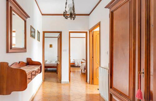 GuestHost - Yunger House with Garden and Balcony x5 - Foto 10