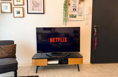 le J&J Appartement spacieux climatisé en centre ville - Photo 3