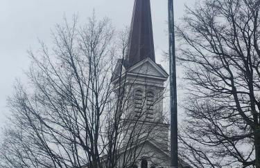 Tree House 6 bedrooms, 2 blocks from everything - Foto 6