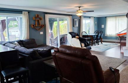 13-Min Jiminy, Fave, Hot Tub, Lg Open LR, Family - Foto 31