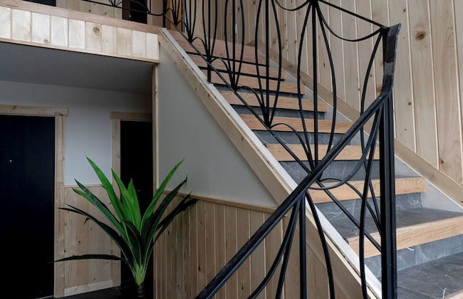 Guest Suite Close To Whtye Ave - Photo 19