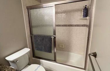 King Home- Mountain Oasis Pool & Views - Foto 54