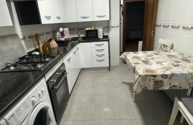 Piso 5 min a pie del centro parking gratis - Foto 10