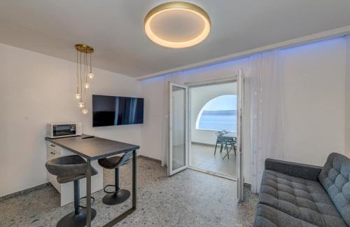 DeLuxe Seaview Apartment KENNEDY I - Photo 28