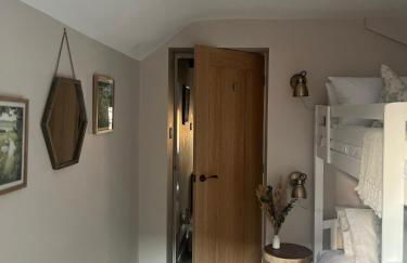 Posh Little Cottage - Foto 25