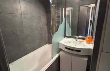 Avoriaz appartement 4pers plein sud skis aux pieds - Photo 2