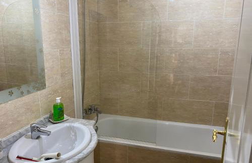 Penthouse Majestic Costa Golf Casares - Photo 17