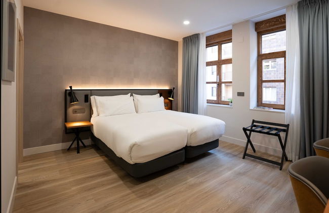 Prisma Suites - Photo 44