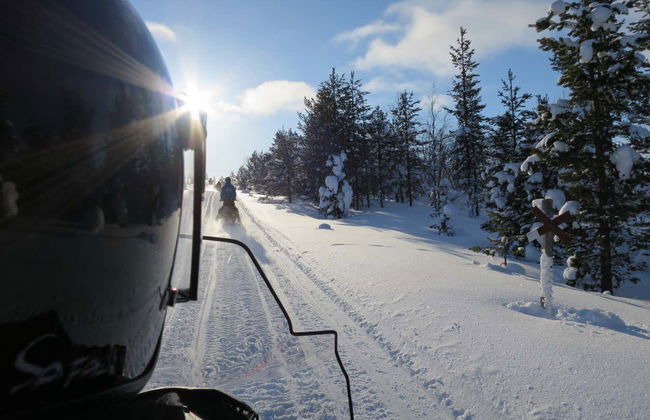 Snowmobile Riding in Kiruna - Foto 6