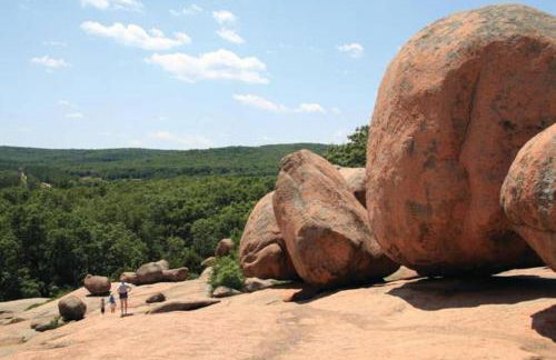 Beautiful 2BD condo in lakefront resort with lots of outdoor onsite activities - Foto 29