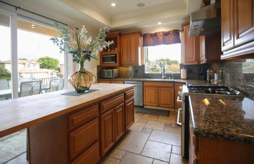 5 BR/5 BA Getaway with a View - Foto 3