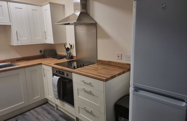 Impeccable Beachfront 2-bed Cottage in St Bees - Photo 4