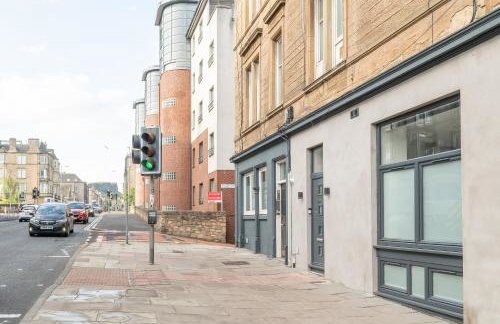 Easter Cosy 4 Bedroom Apartment - Edinburgh - Foto 60