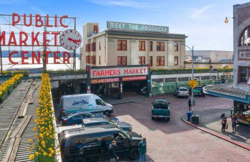 Belltown's Flower Moon, near The Space Needle - Foto 58