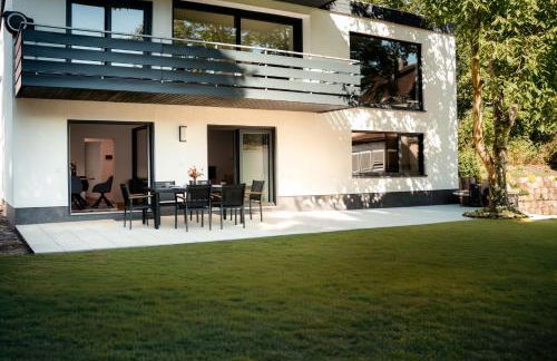 Frisch renoviert & gemütlich mit Terasse - Foto 2