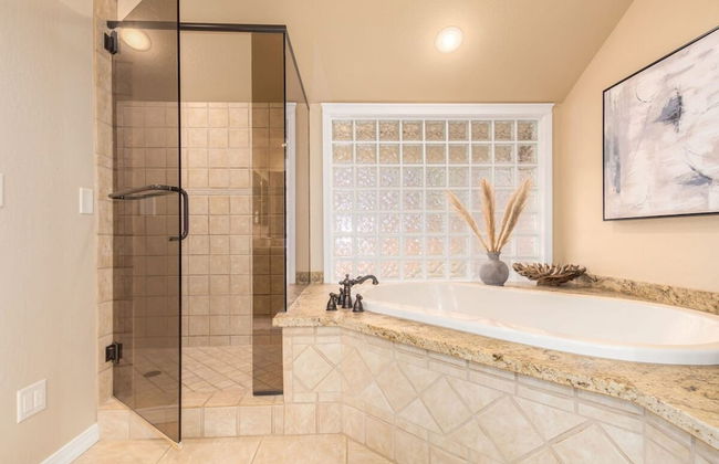 Amberwood Estate w 5 Showers Spa Mtn Views - Photo 21