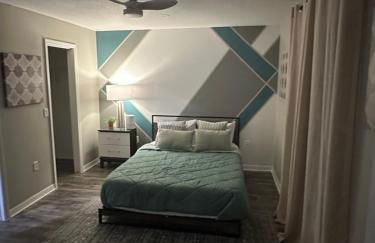 Home away from Home Near Ybor City, Cruise Port, and Downtown Tampa - Foto 7