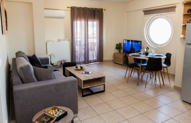 Glamour Rooftop Apartment near Athens - Foto 1