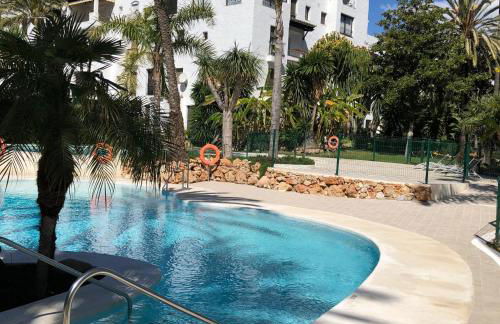 Jardines del Puerto Apartment for up to 6, totally refurbished 2025, gardens, pools, garage, wifi - Photo 1