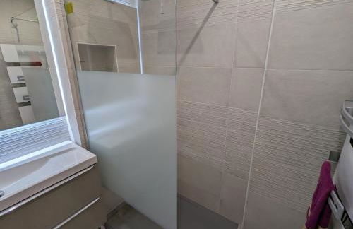 Apt 2 Chambres - Direct Gare Part-Dieu, Lyon - Ascenseur & Wi-Fi Gratuit - Foto 16