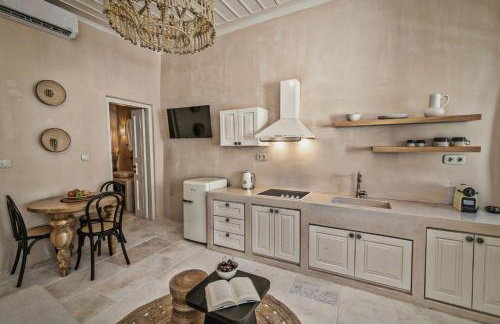 4TWaves Pyrgos House -near the square Platanos - Foto 14