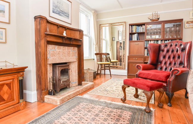 Anchor Down Close to the Beach Cafes and Restaurants - Foto 3