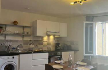 appartement. 2 à 4 pers. lit Queen-size. Au calme. - Foto 4