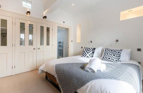 Thrushley Cottage in Wakefield - sleeps 7 - with roof terrace - Foto 18