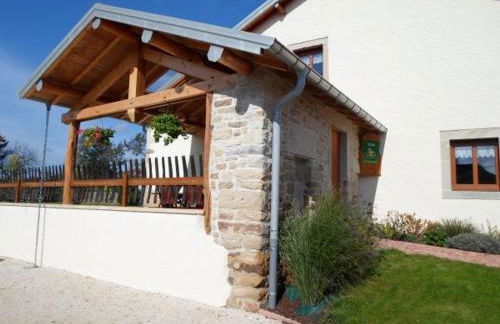 Gîte spacieux avec terrasse, confort moderne dans un cadre verdoyant et propice aux balades. - FR-1-589-79 - Foto 11