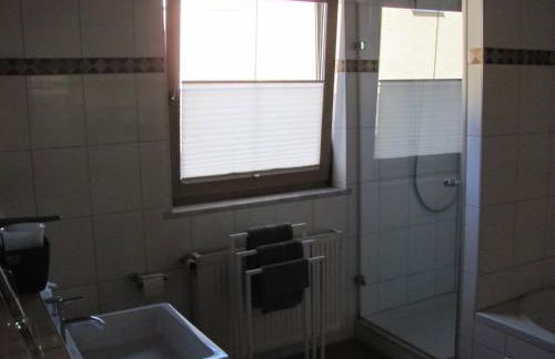 #7 Ferienhaus mit Schlossblick Trunkelsberg für max 6 Personen,Küche komplett eingerichtet, 2 Bäder 3 Schlafzimmer Top-Ausstattung - Foto 23