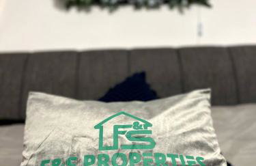 Gorgeous Graceful Getaway w Gazebo - Tylorstown - Foto 15