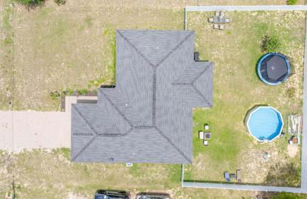 COZY home with fenced patio - Foto 15