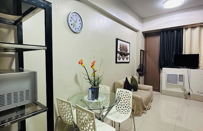 Del'S Condotel across NAIA Terminal 3 - Foto 27