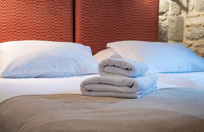 Emarconi history&luxury in Split center - Photo 8