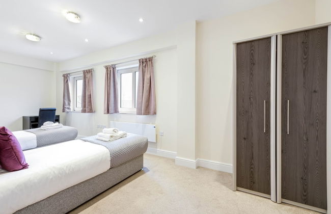 Luxury 3 Bedroom Apartment with Parking - Foto 13