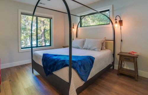 Higgins Lake Vacation Rental with Lake Views and Deck! - Photo 15