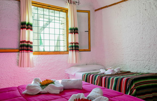 Cuevas El Moral - Foto 23