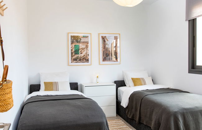 Marinsa Beach, Sea View/Roof terrace - Photo 13