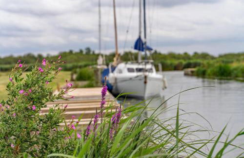 Charming Chalet On A Fantastic Holiday Park In Lowestoft Ref 12077B - Foto 5