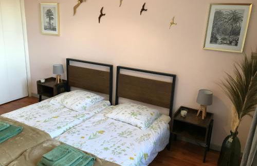 Villa Cléa, belle propriété provençale, jardin, piscine, au calme - Foto 24